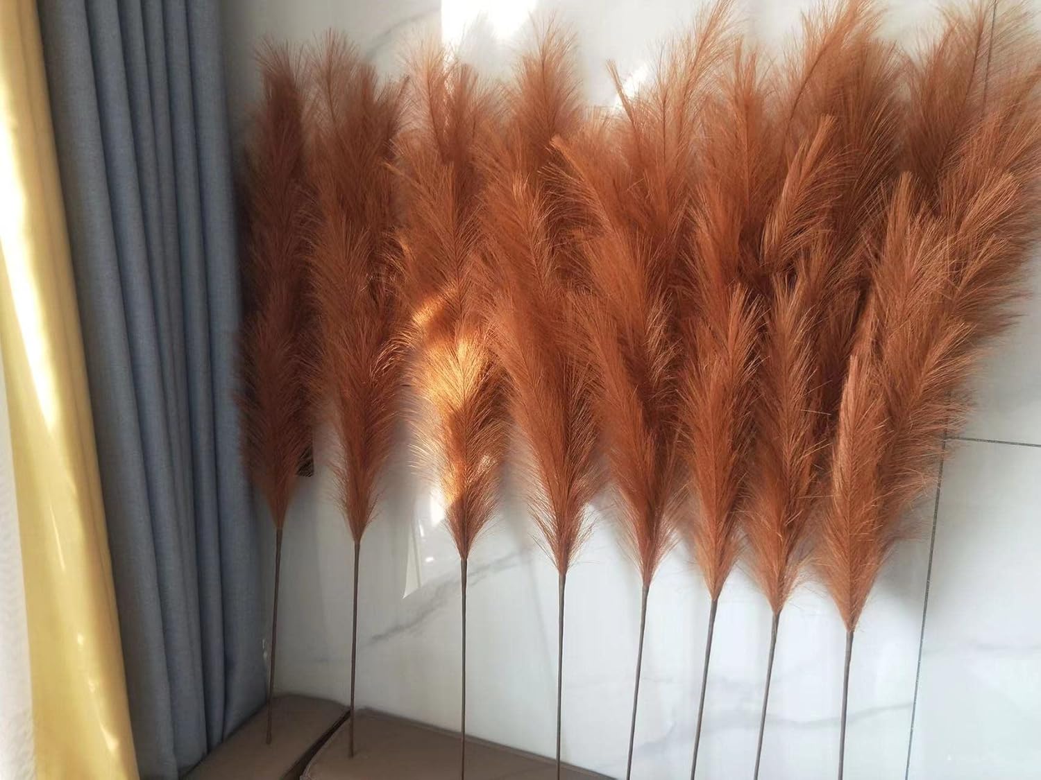 Premium Faux Burnt Orange Pampas Grass – 43.3″ Tall Fluffy Decor, No Assembly 18-Branch One-Piece Stems, Luxury Silk-Feel Feather Flowers for Boho Wedding Home Decor (Faux Burnt Orange, 8pcs 110cm)